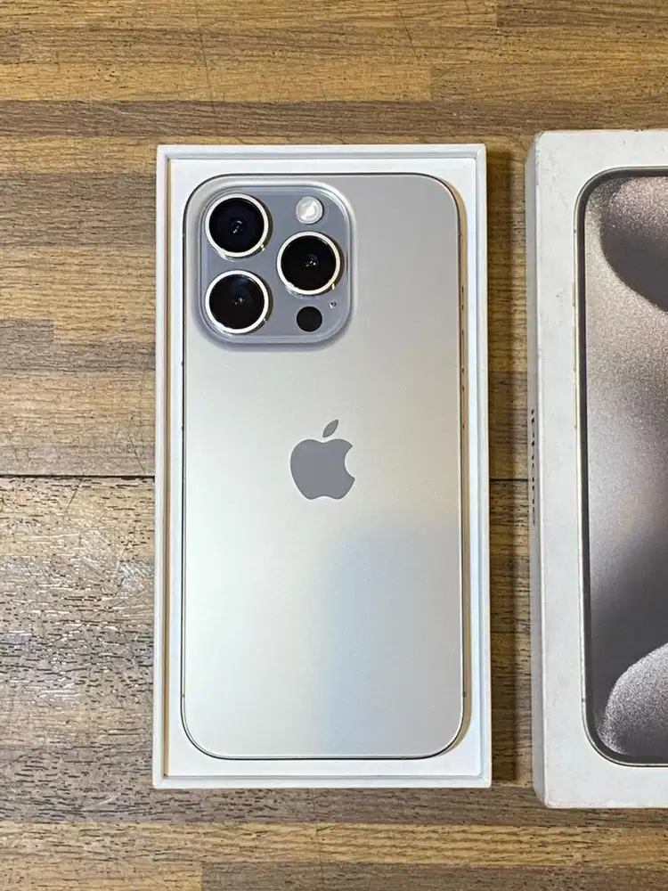 iphone 15 pro 128gb ibox, mulus perfect, no minus, lengkap ori, nego