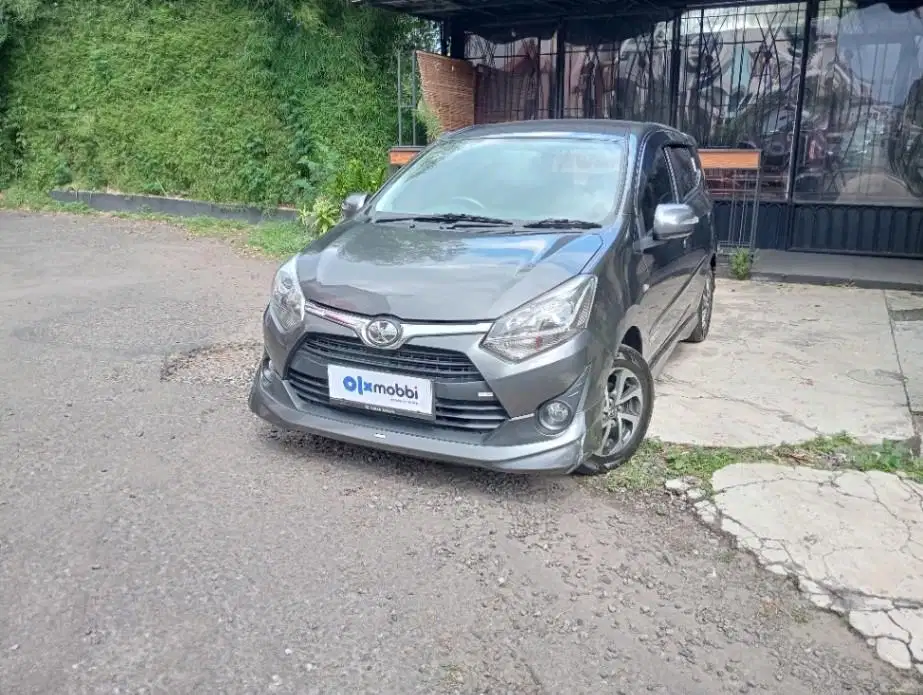 Pajak Panjang - TOYOTA AGYA 1.2 G TRD SPORTIVO BENSIN M/T 2018 ABU