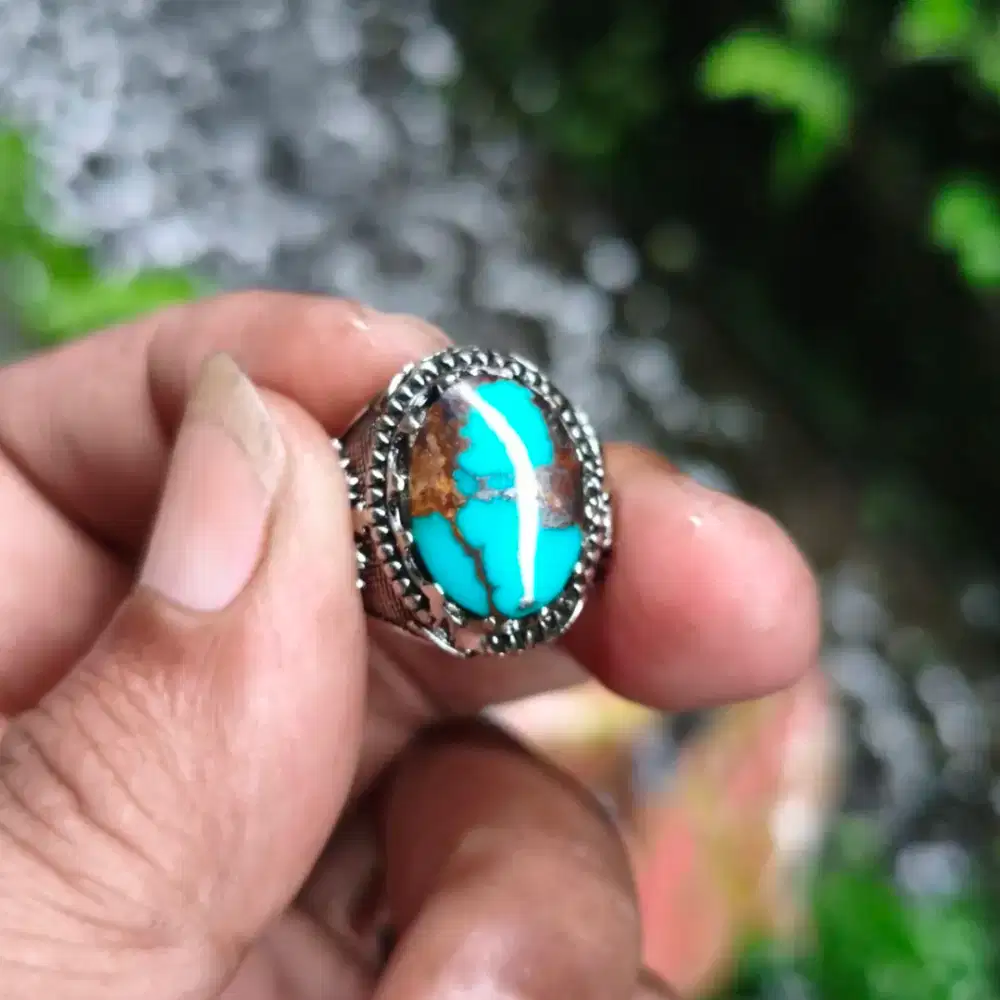 Cincin Pirus Persia Ceplok Karakter