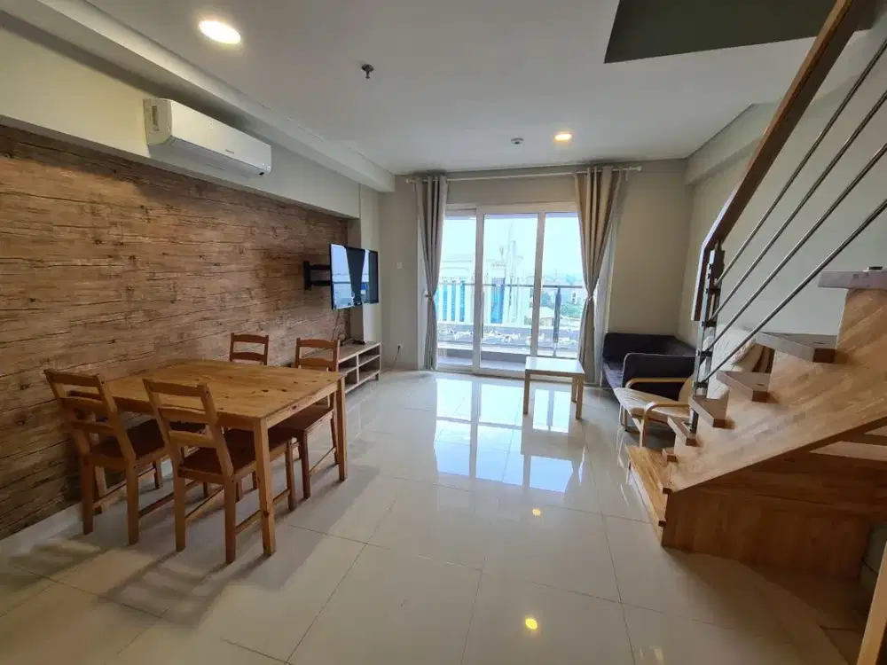 Maqna Residence 2 Bedroom Loft 2 lantai Furnished Lt 7