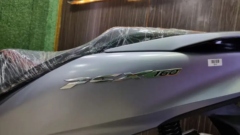 UD ENY MOTOR- HONDA PCX 160 SILVER TAHUN 2024