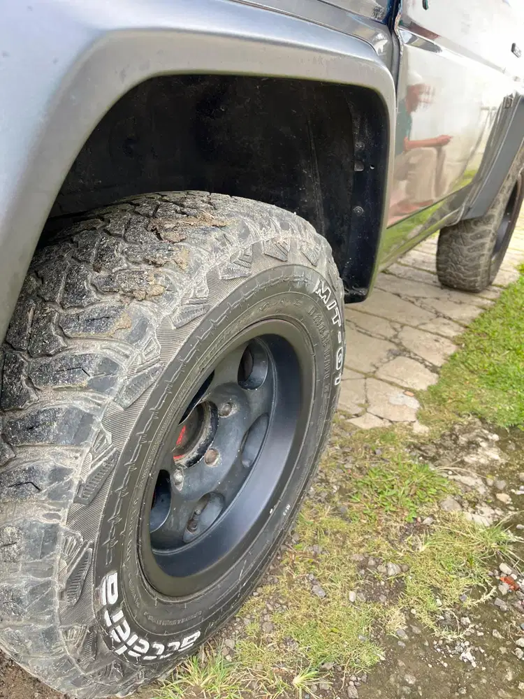 Daihatsu Feroza 1994 Bensin