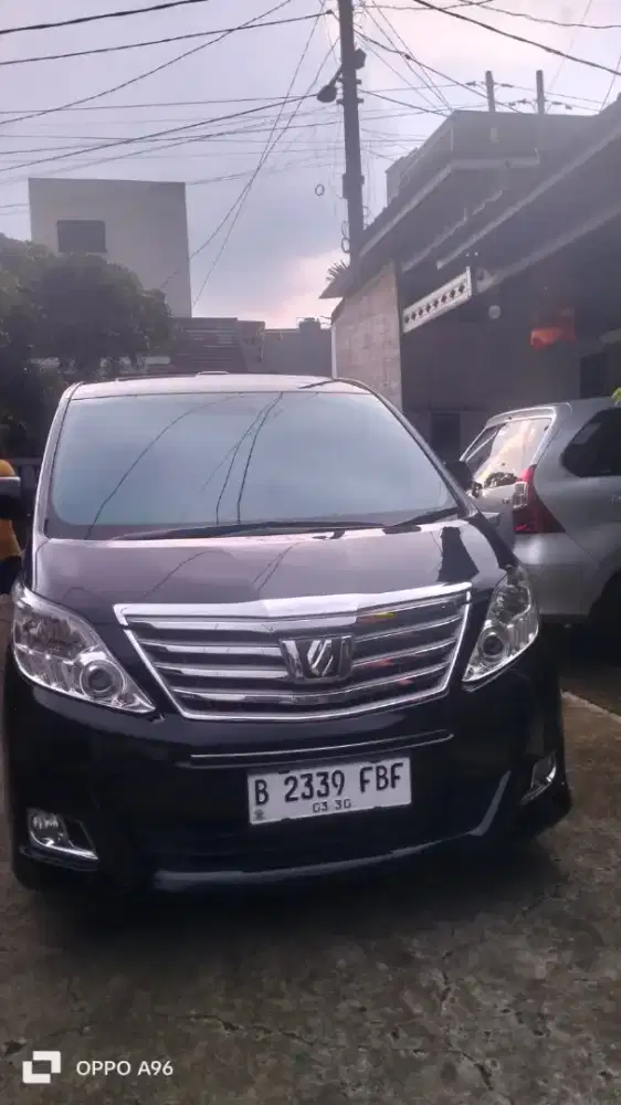 Forsale alphard Type G 2012 automatic