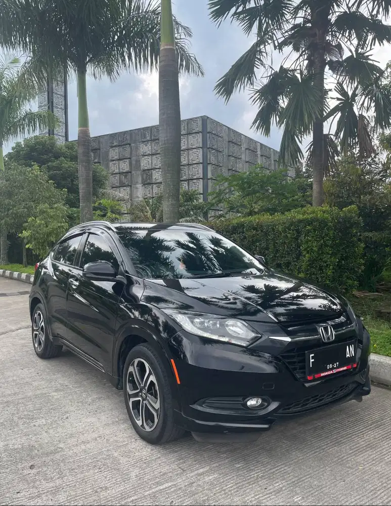 Honda HR-V Prestige (2017)
