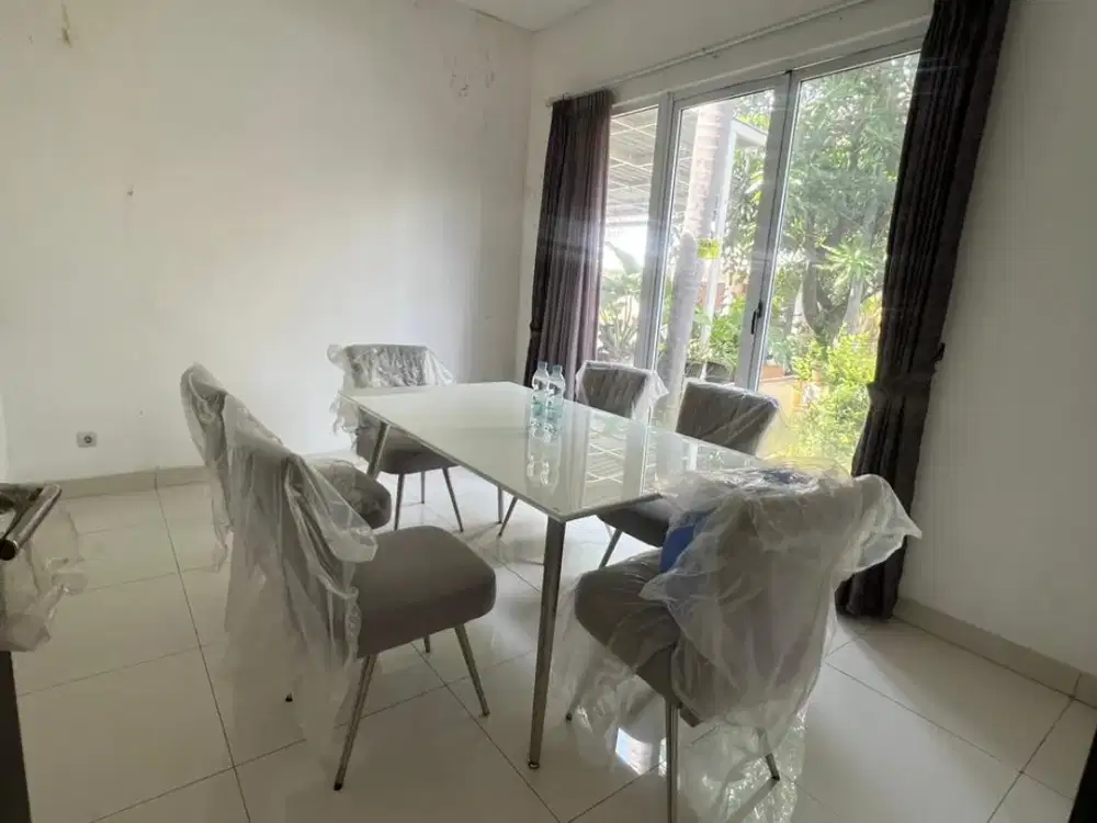 Sewa Runah Super Murah Cluster Palm Spring Lebar 12 Semi Furnish, Dekat Area Commercial Jakarta Garden City, Cakung 027