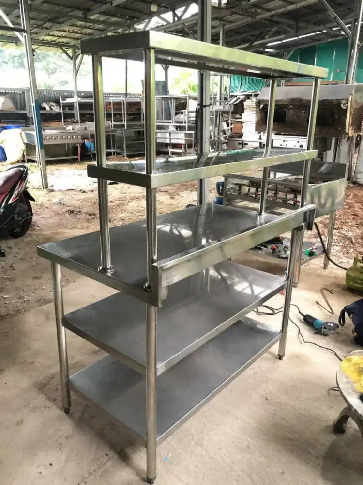 Meja 3 Susun UpperShelf
120x70x85
UpperShelf 120x30x75