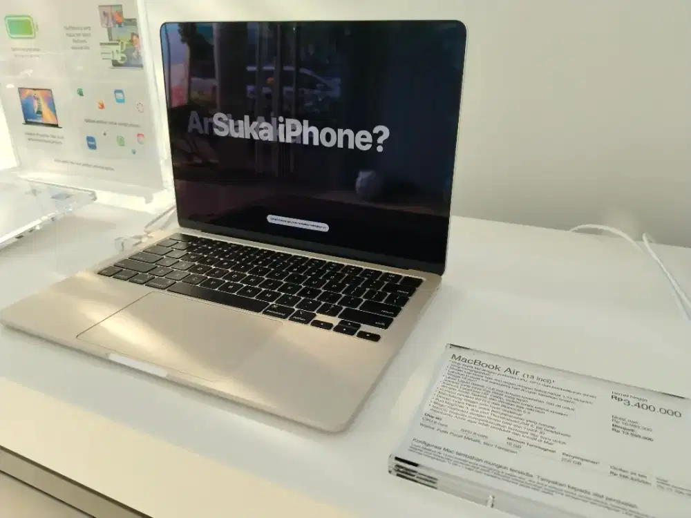 Apple MacBook Air 13 inci Starlight