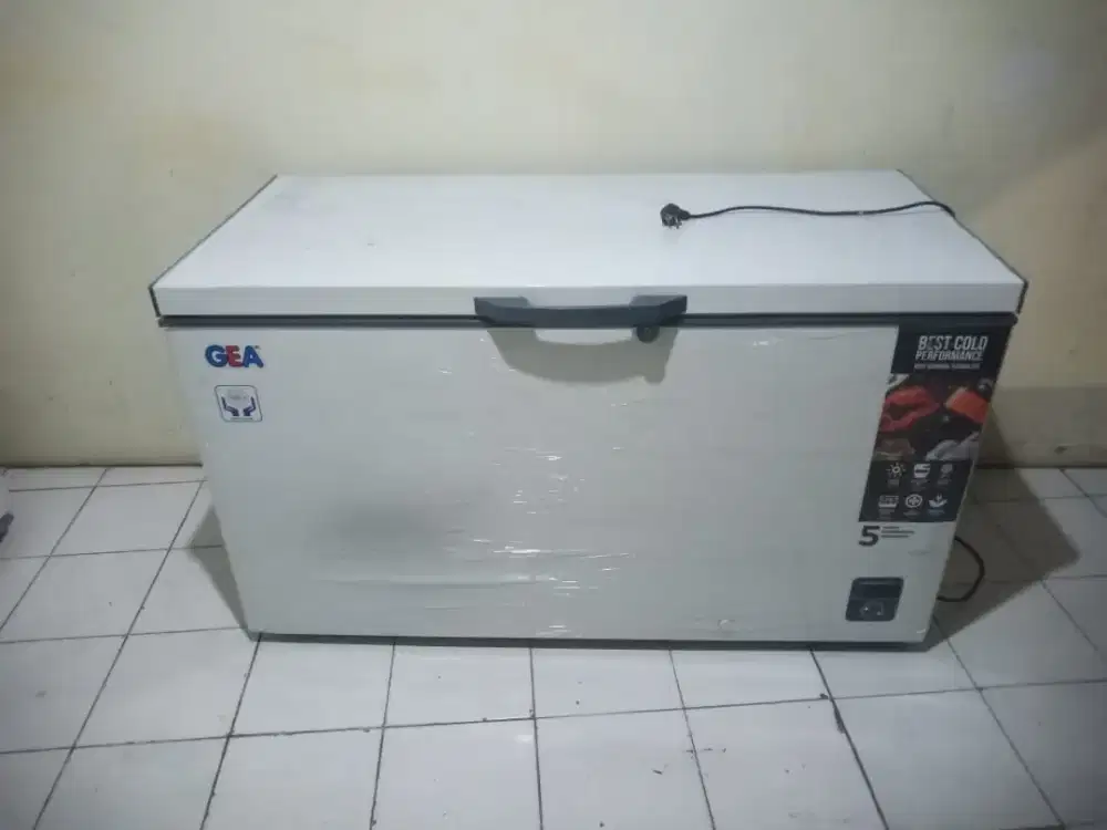 Jual Frezer Box Gea 420 Liter, Edisi Tutup Toko Frozen food
