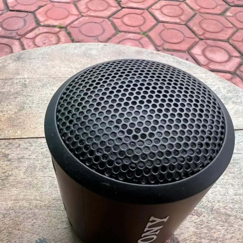 Sony XB13 2nd Like New Black Original