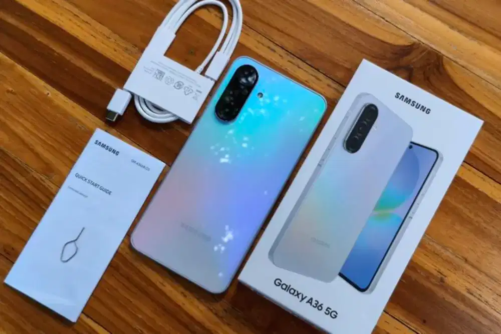 SAMSUNG GALAXY A36 5G - FREE TRAVEL ADAPTOR 25W BARU