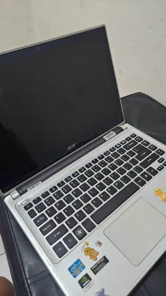 Laptop Acer Aspire V5-471