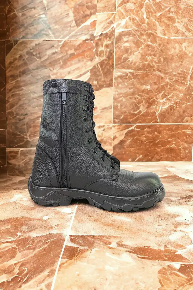 Promo besar Sepatu safety anti slip Cikande