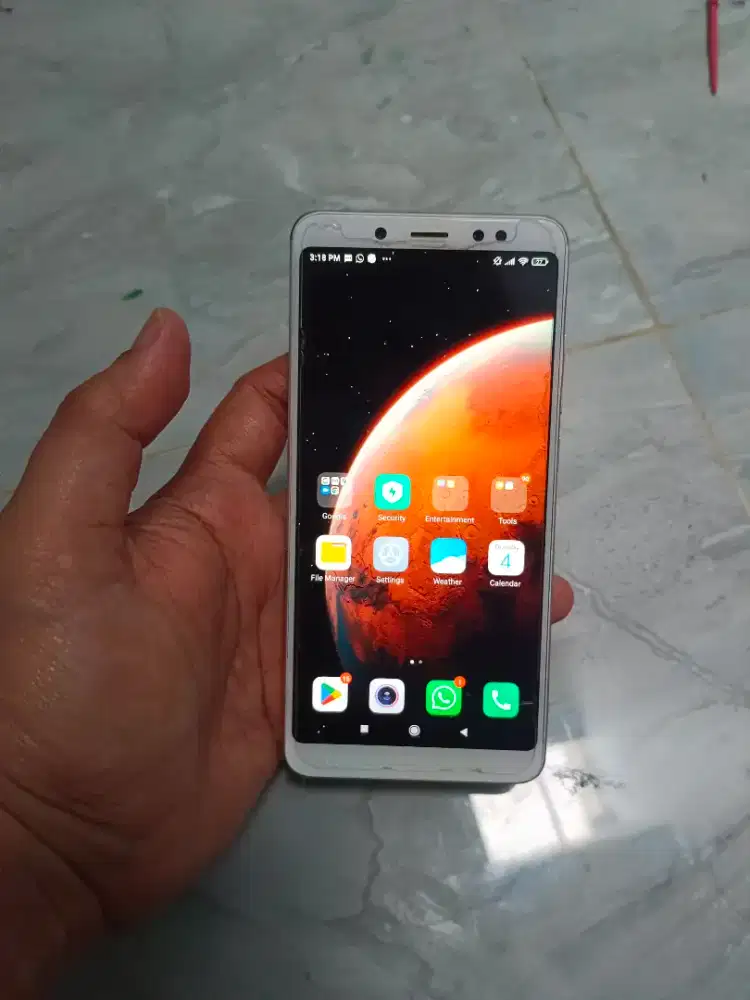 Hp Xiaomi Redmi Note 5 RAM 6 GB Storage 64 Gb plus SD Card 32 Gb