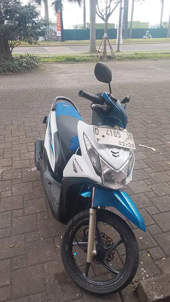 DIJUAL Honda beat fi 2013