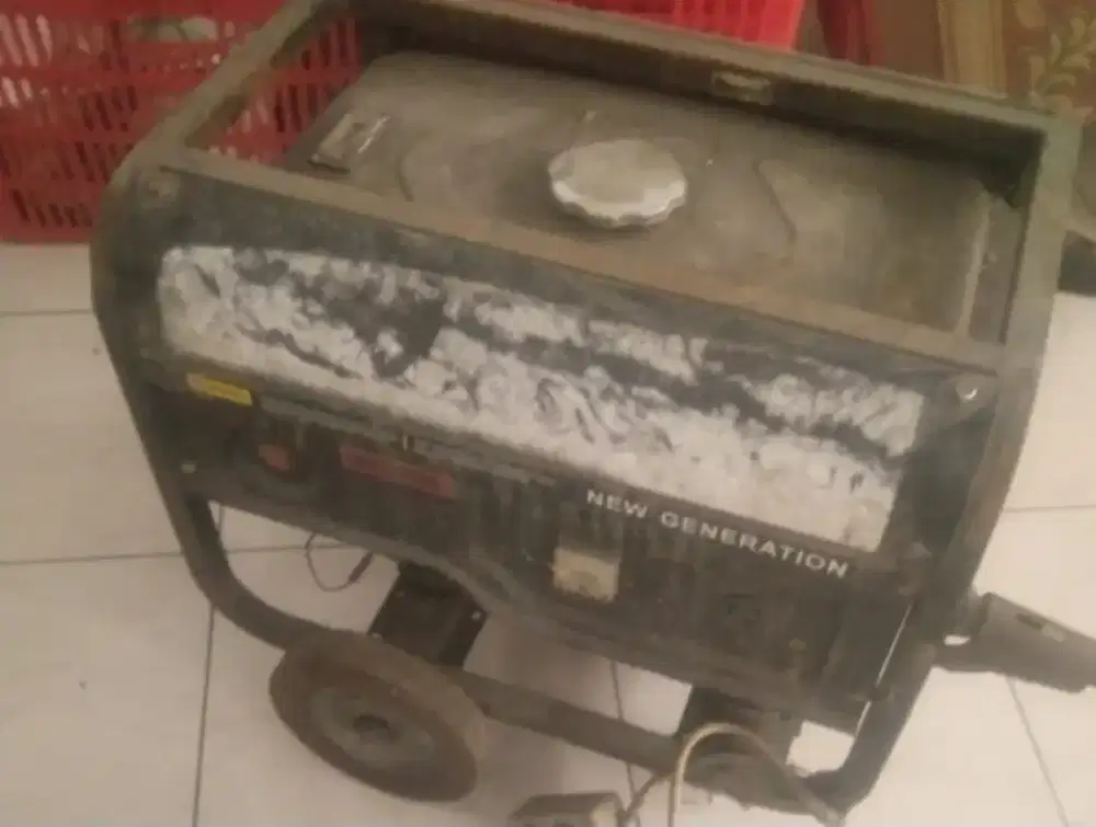 DI JUAL GENSET MERK MAESTRO 2000 WATT LILITAN ASLI TEMBAGA
NORMAL