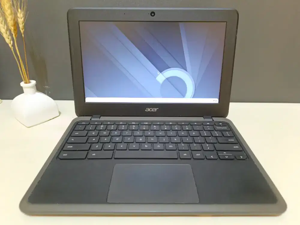 Laptop Acer C732 Intel Celeron N3350 Ram 4Gb Super Slim Anti Lemot