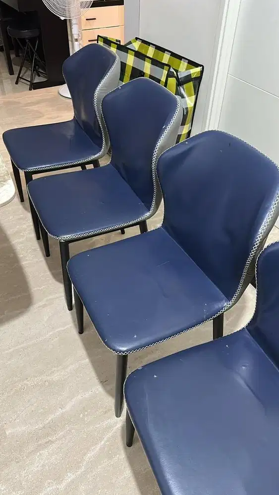 Kursi makan 4pcs