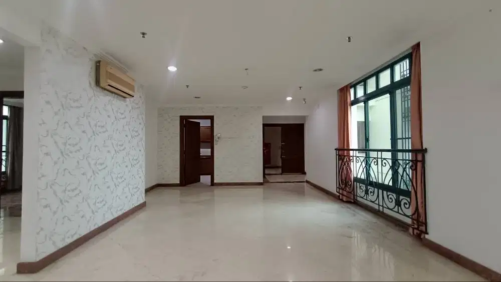 Apartemen Graha Family 3BRcUnfurnish Tower B