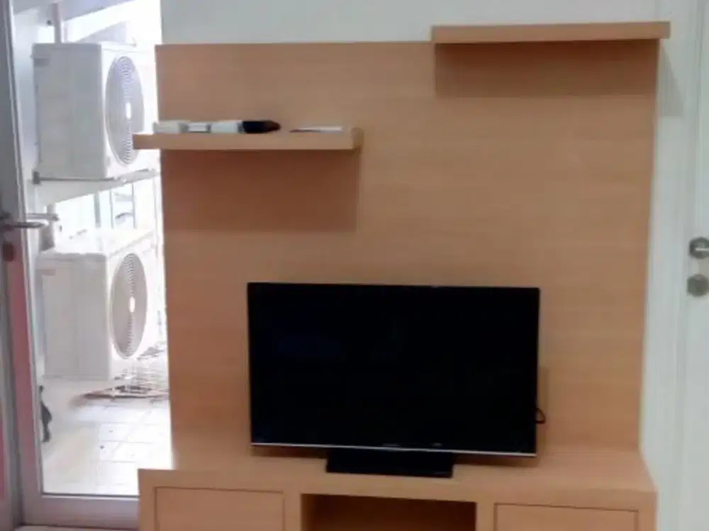 disewa apartemen green lake sunter,2BR fully furnished,hadap timur,AC 3 dan waterheater,lantai rendah