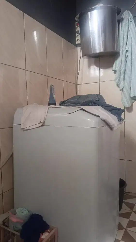 Mesin cuci Samsung otomatis 1 tabung