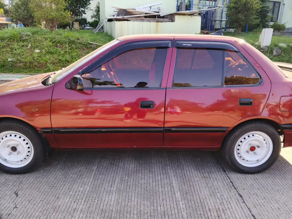 Suzuki Esteem 1995 Bensin
