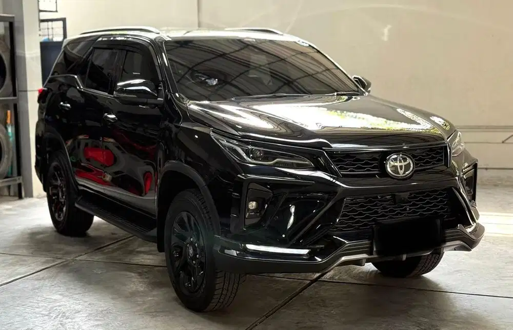 FORTUNER LEGENDER 2.8 TAHUN 2024