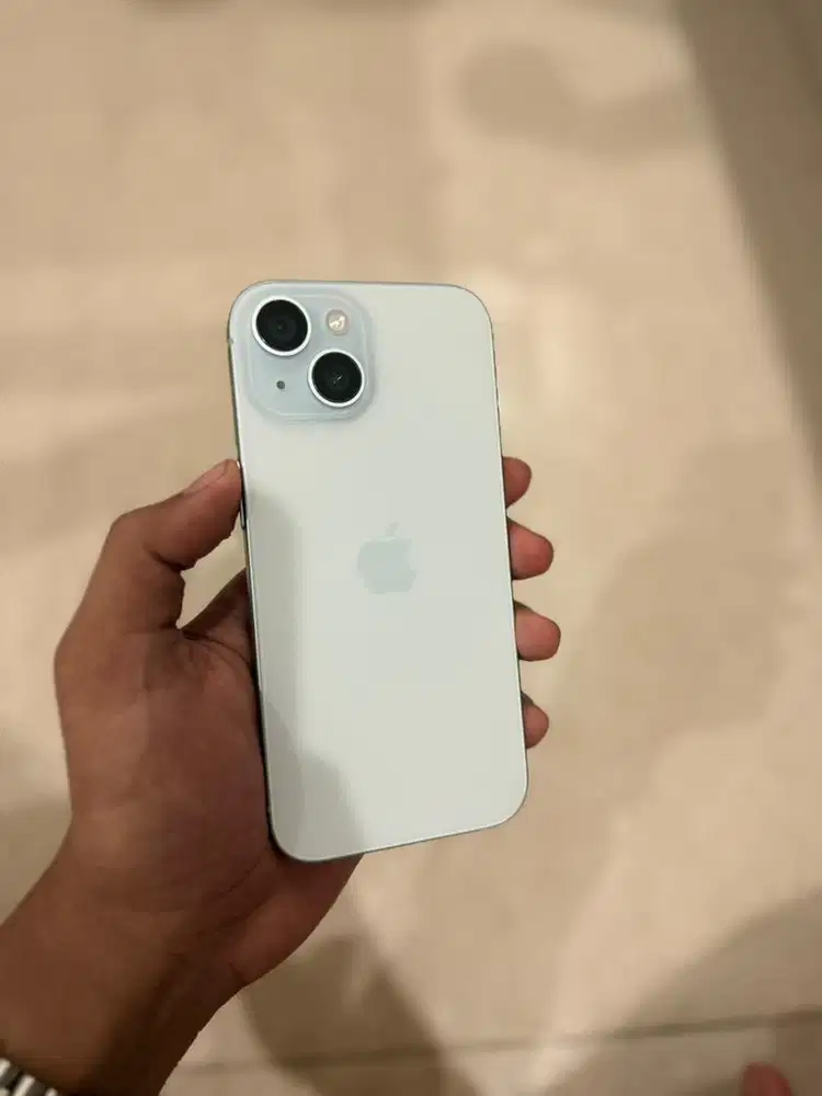 Iphone 15 128GB biru