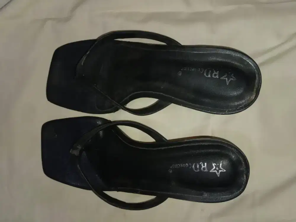heels RD collection hitam
