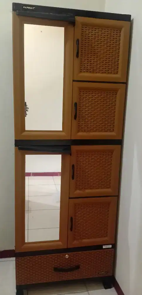 Lemari napolly free blender han river