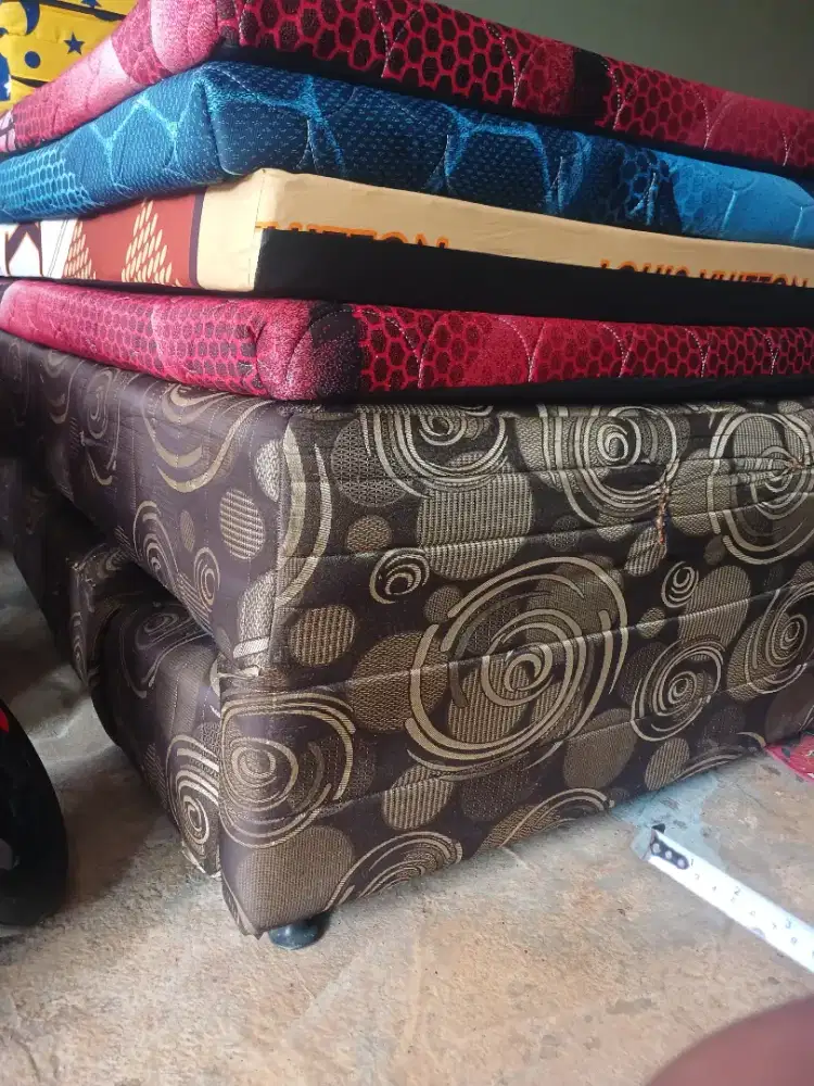 Dj kasur busa bekas juoz dan springbed sorong