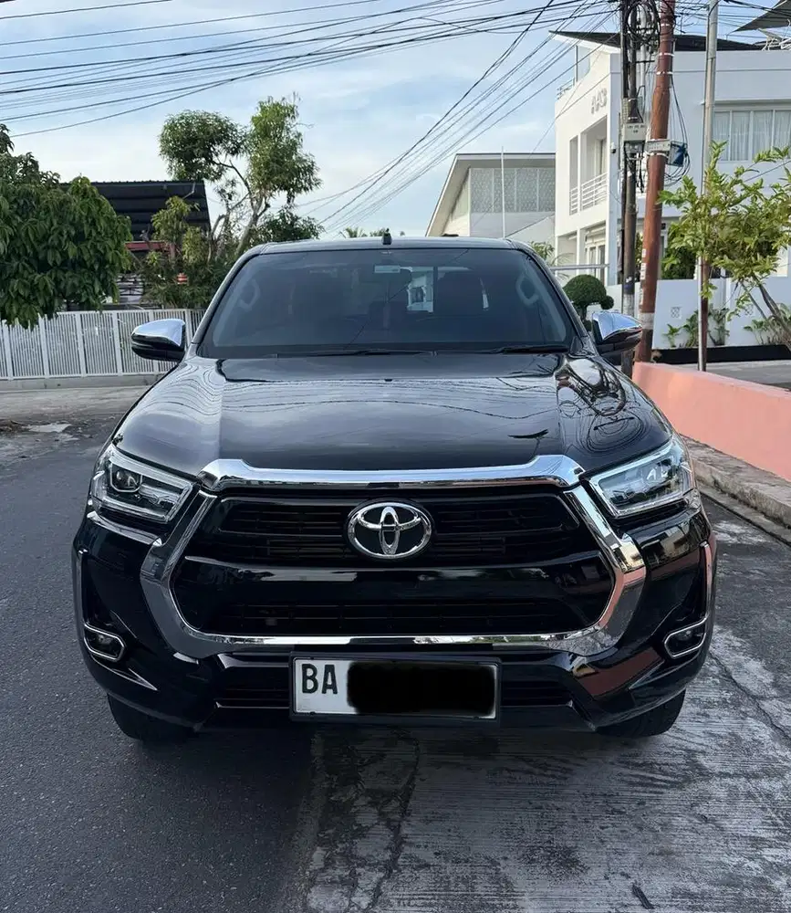 Dijual Hillux V DC 4x4 Matic