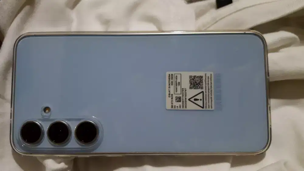 Samsung S24 FE Biru 8/256 Fullset Ori SEIN Garansi Sampe 19 April 2026