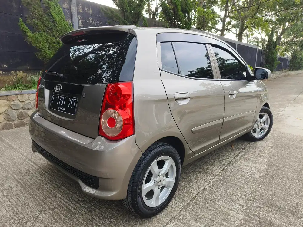 Kia Picanto 2010 MT Mint Condition Sehat Terawat