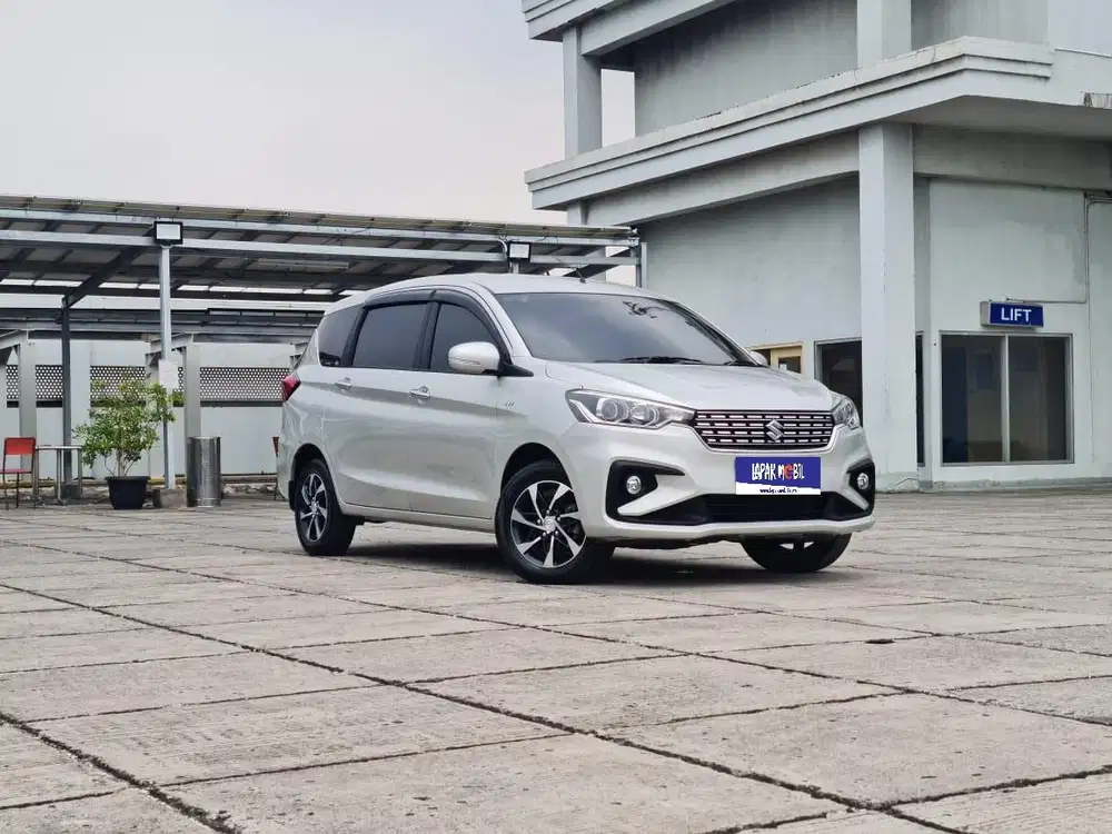 Suzuki New Ertiga 1.5 GX Matic 2022 Km 30rb Tangan 1