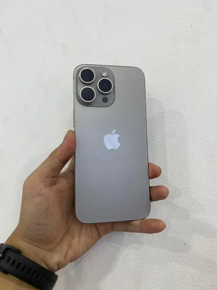 iPhone 15 promax 256gb iBox