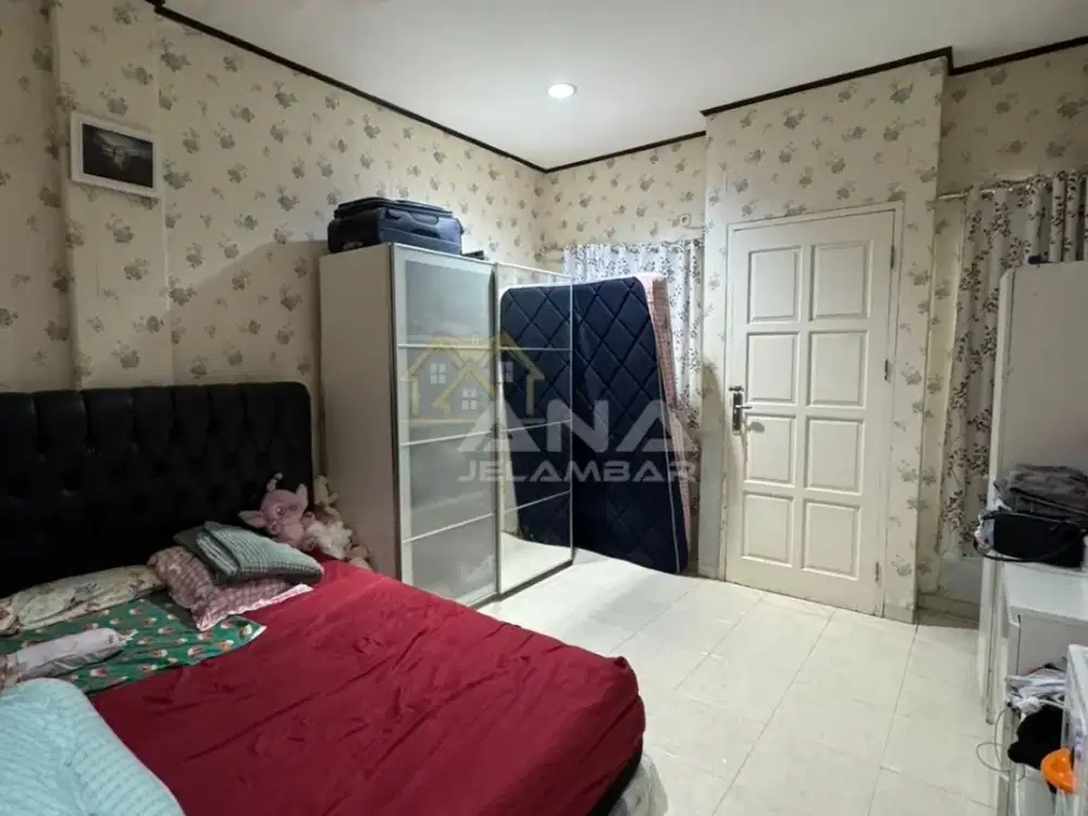 ANA RUMAH ADEM TERAWAT UK 4X15M DI KOMP KAVLING POLRI JELAMBAR ka