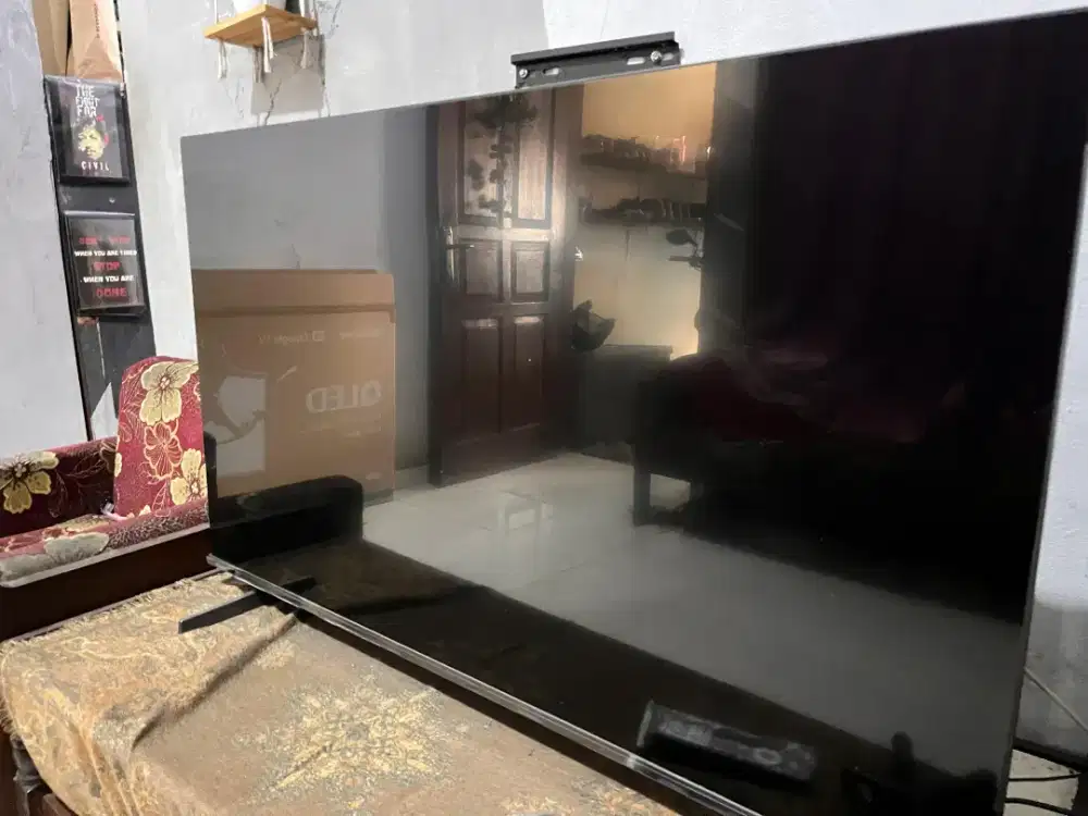 Smart Android TV Hisense 4k 50 inch Mulus Like New