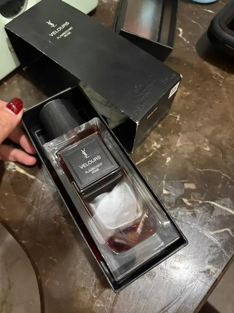 Parfum YSL VELOURS FLAROOIANT