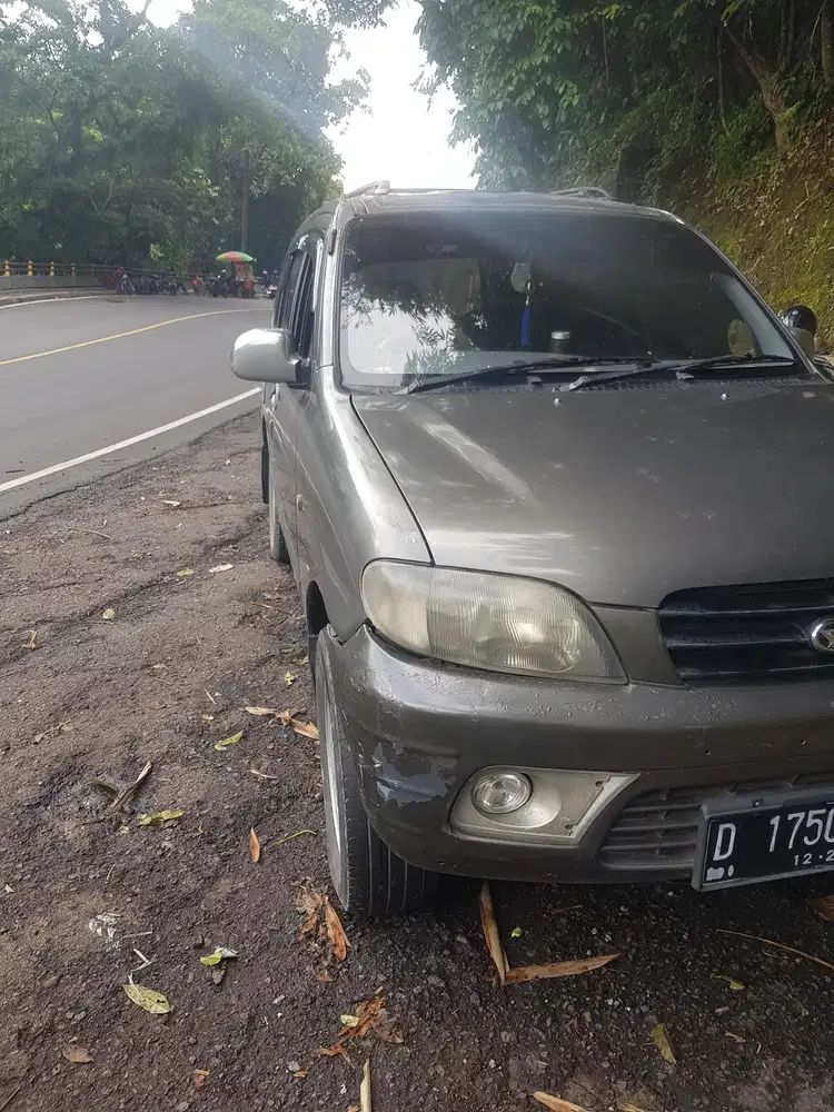 Daihatsu Taruna 2000 Bensin