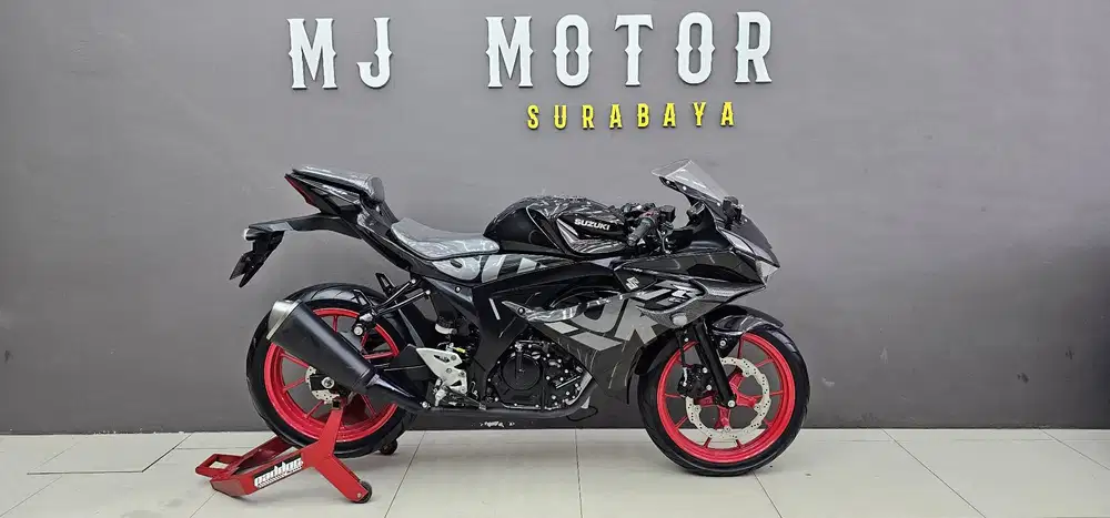 Suzuki GSX R 150 tahun 2022 // KREDIT DP 5 JT