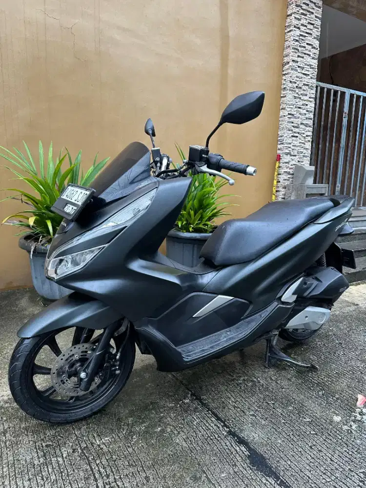 Honda PCX Keyless CBS ISS 150cc  Thn.2019
