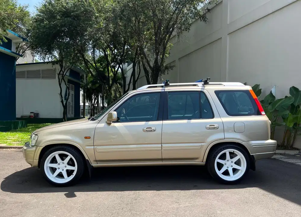 Honda CR-V 2001 Bensin
