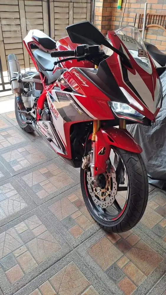 dijual cepat cbr250rr