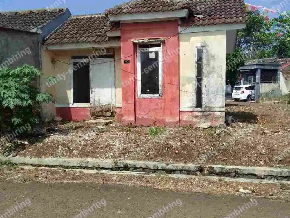 Rumah Mura Hook Boulevard dalam cluster