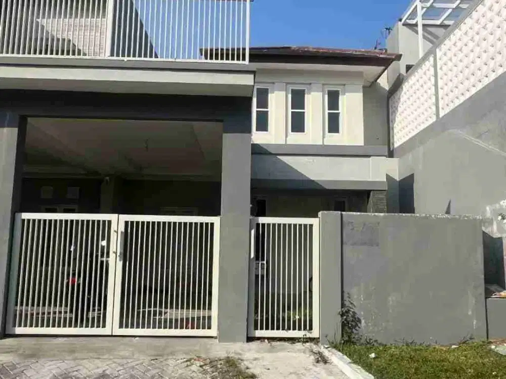 MURAH Dijual Rumah 
*Lokasi Perum Puri Surya Jaya Gedangan Sidoarjo*