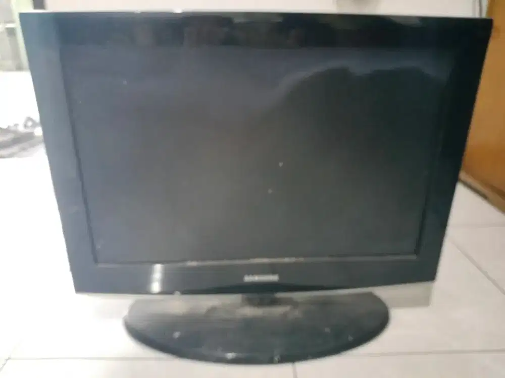 Dijual tv merk Samsung kondisi mati
