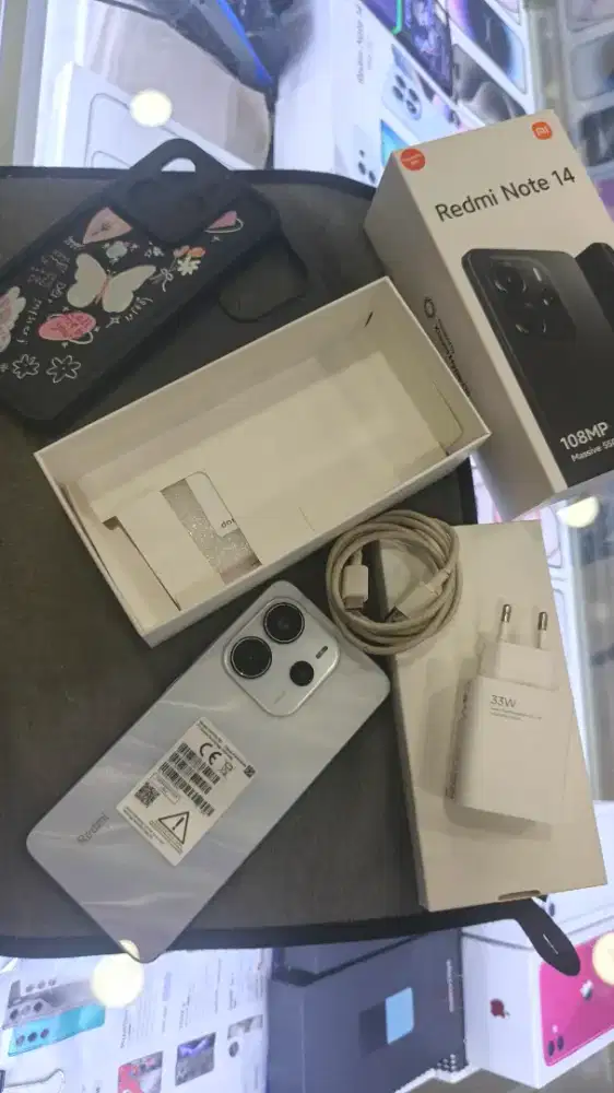 DIJUAL REDMI NOTE 14 8+8/128GB BARU PAKE SEBULAN MULUS NO MINUS