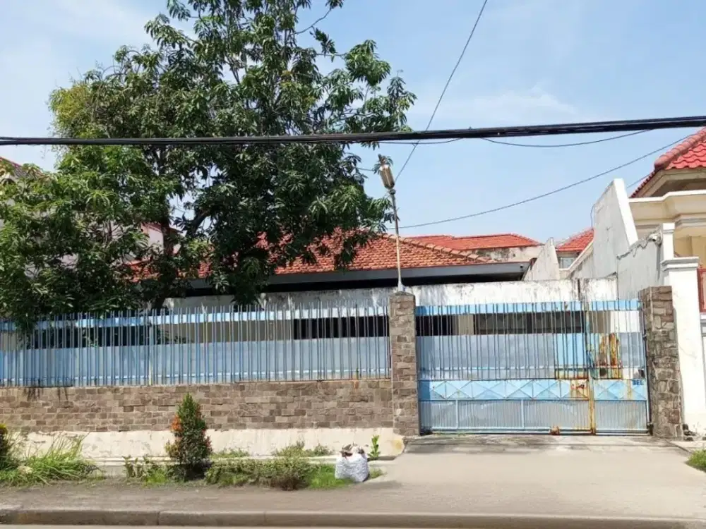 Rumah Dharmahusada Utara STRATEGIS
