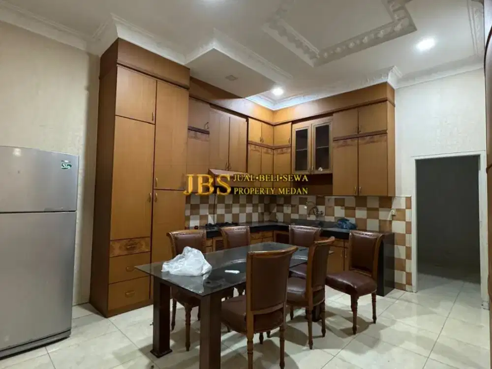 Dijual Rumah di Komplek Cemara Asri Jalan Nangka - Medan