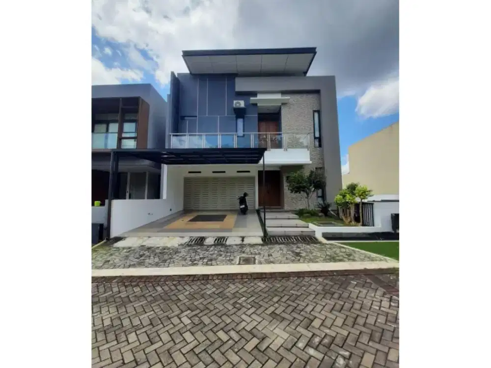 Dijual Hunian berkelas di Semarang atas di perumahan elite Candi Golf kota Semarang